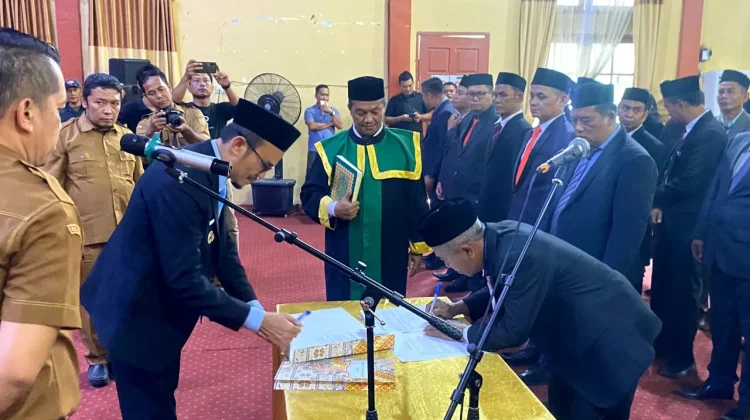 Resmi Dilantik, Ini Nama-Nama Sekretaris Dinas dan Kabid Baru di Subulussalam