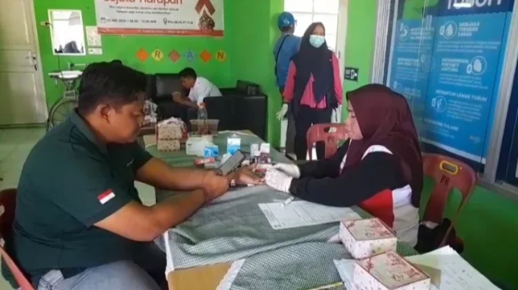 Gandeng PMI dan Nakes RSUD, Perusahaan Astra Agro Lestari Lakukan Aksi Donor Darah