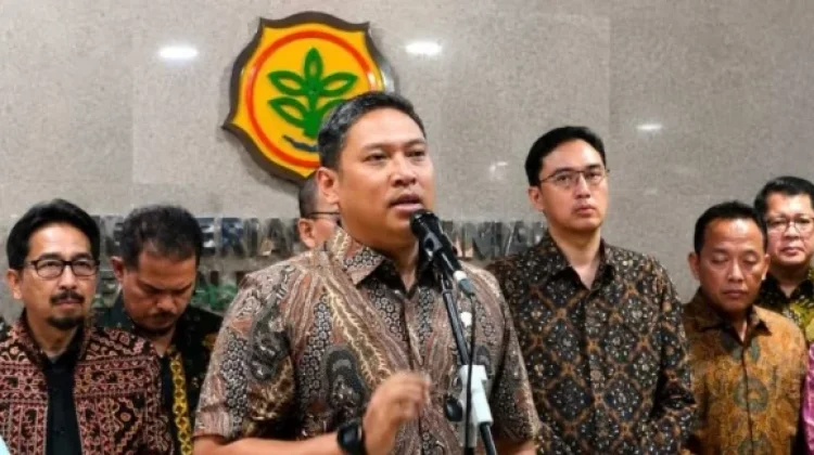 Kementan Ingatkan Pabrik Tidak Membeli TBS di Bawah Harga Acuan