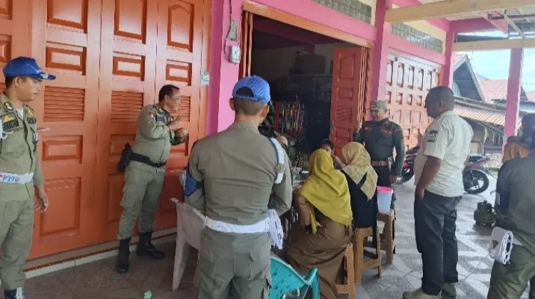 Satpol PP Amankan ASN Keluyuran saat Jam Kerja