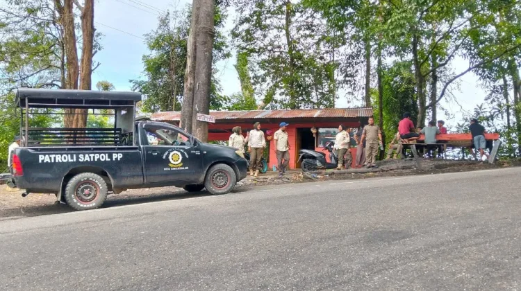 Sasar Kafe Kedabuhen, Satpol PP WH Subulussalam Razia Miras