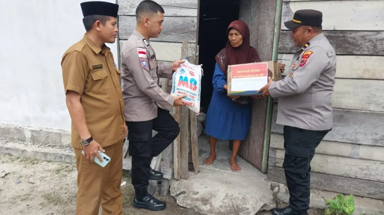 Semarak Hari Bhayangkara, Polisi Bagi-bagi Sembako
