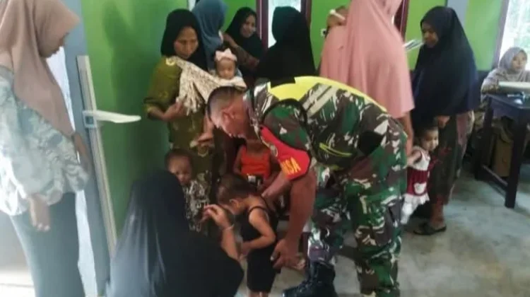 Melalui Posbindu, TNI Pantau Kesehatan Balita dan Bumil