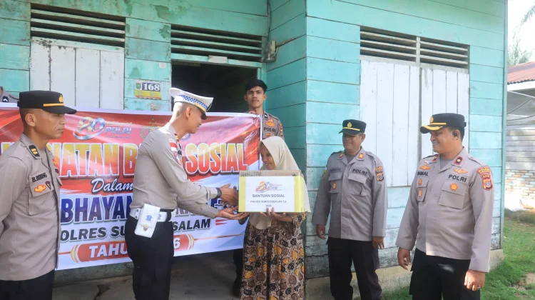 Ringankan Beban Ekonomi, Polres Subulussalam Salurkan Bantuan Kebutuhan Pokok