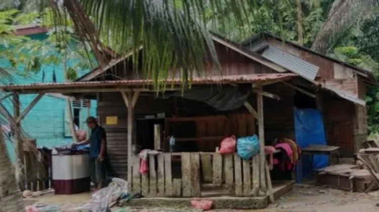 Pelaku UMKM Terdampak Banjir Menanti Bantuan Modal