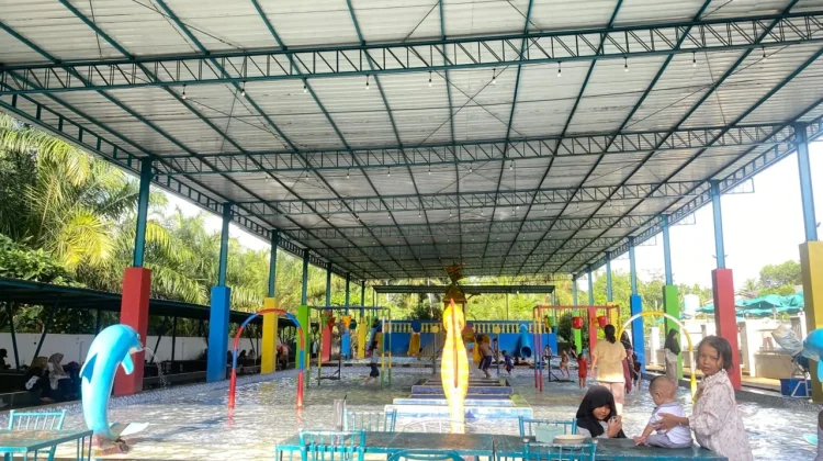 Libur Sekolah, Objek Wisata Saka Waterpark Ramai Dikunjungi Warga