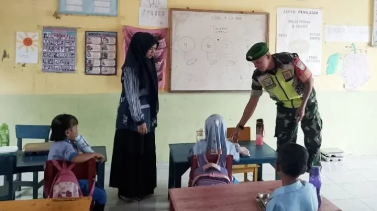TNI Kawal Penyaluran MBG di Aceh Singkil