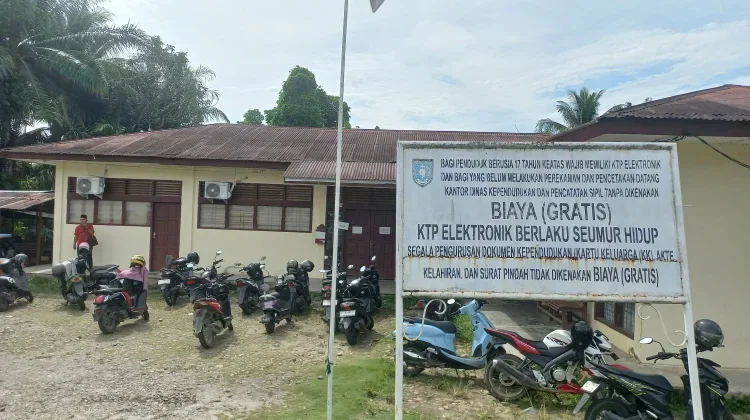 Jelang Pilkampong, Disdukcapil Subulussalam Garansi Stok Blangko KTP Aman