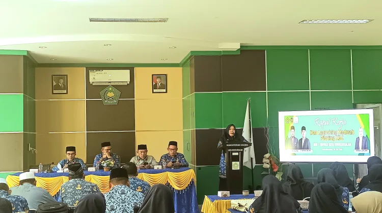 Sambut Tahun Ajaran Baru, MIN 1 Inovasi Subulussalam Gelar Raker dan Komitmen KBC