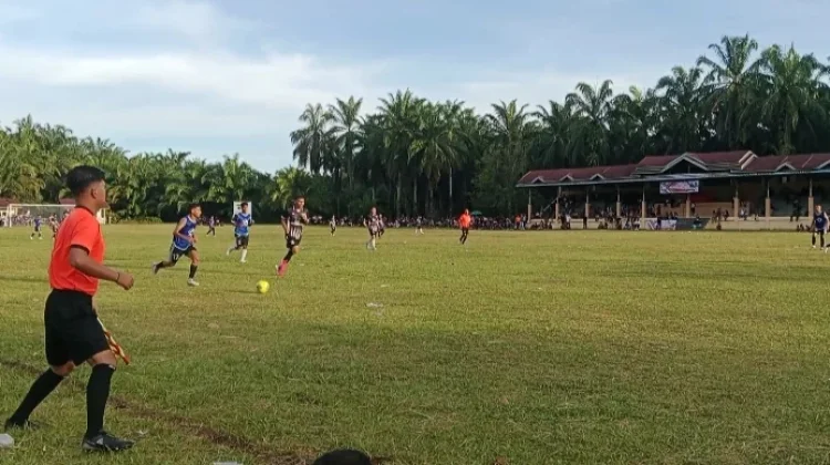 Sepak Bola Merdeka CUP 2026 Resmi Bergulir di Simpang Kanan
