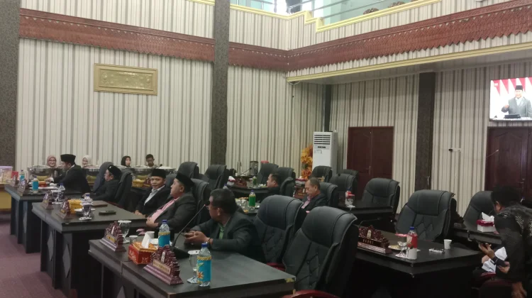 DPR Gelar Paripurna Istimewa Simak Pidato Kenegaraan HUT Ke-81 RI