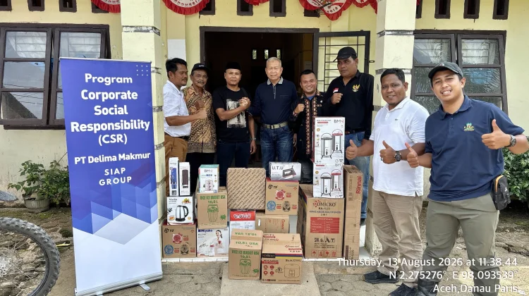 Dukung Panitia HUT Kemerdekan Tingkat Desa, PT Delima Makmur Salurkan Bantuan