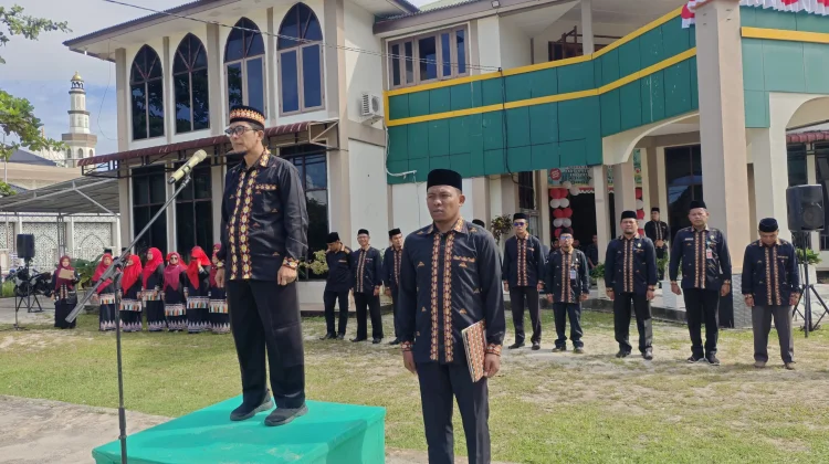 Kemenag Aceh Singkil Gelar Upacara Peringatan HUT ke-81 Kemerdekaan RI