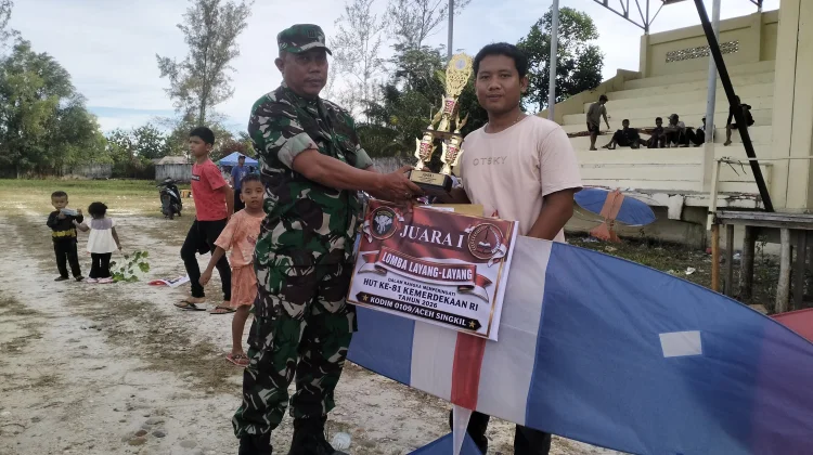 Lomba Layang-Layang Merah Putih Meriahkan HUT RI di Aceh Singkil