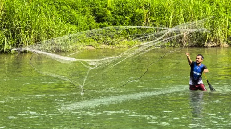 Kearifan Lokal Menjala Ikan di Sikelang Didorong Jadi Daya Tarik Wisata