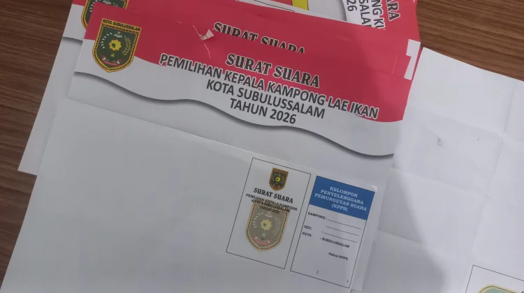 Petugas Temukan 51 Surat Suara Rusak Jelang Pilkampong Subulussalam