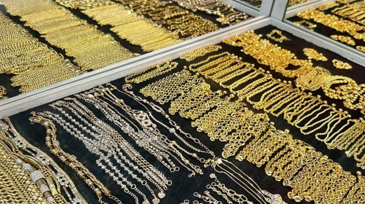 Harga Emas di Aceh Singkil Hari ini Capai Rp7,4 Juta Per Mayam