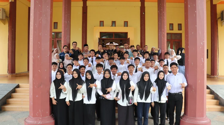 Beasiswa Sawit Buka Jalan Kuliah Bagi Pemuda Subulussalam