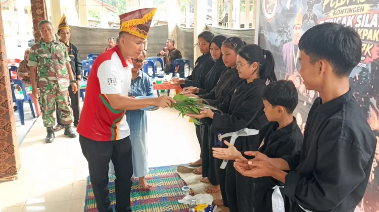 Pelepasan 6 Atlet Moccak Pakpak Aceh Singkil ke Kejuaraan Internasional Malaysia