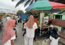 Pedagang Es Tebu di Singkil Panen Berkah Ramadan