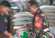 TNI di Subulussalam Pantau Stok Sembako Pastikan Harga Stabil