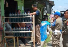 Petugas Satpol PP Subulussalam Sidak Pengecer BBM