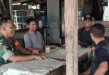 Sosialisasi Komcad Prajurit TNI Sasar Pemuda di Warung Kopi