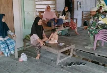 Prajurit TNI di Subulussalam Ajak Ibu Rumah Tangga Perkuat Ketahanan Desa
