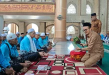 Wali Kota Lepas 59 Jemaah Haji Subulussalam, Bekali Bungong Jaroe Rp15 Juta