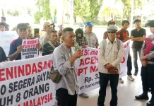 Sekelompok Masyarakat Demo Perusahaan di Aceh Singkil