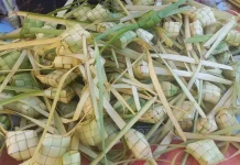 Berkah Musiman, Penjual Kulit Ketupat di Subulussalam Raup Untung