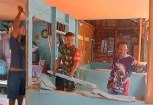 Gotong Royong TNI-Warga Percepat Rehabilitasi Hunian di Subulussalam
