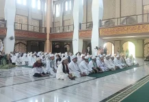 Isak Tangis Keluarga Sambut Kedatangan Puluhan Jemaah Haji Kota Subulussalam