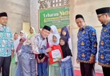 Kemenag Abdya Salurkan Ratusan Paket Sembako untuk Yatim dan Disabilitas