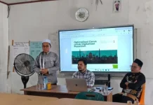 Tenaga Pengajar Pompes Darul Muta'allimin Dilatih Artificial Intelligence