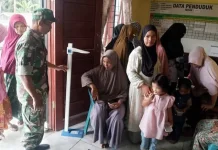 Dampingi Nakes, TNI Pantau Kesehatan Ibu dan Anak di Aceh Singkil