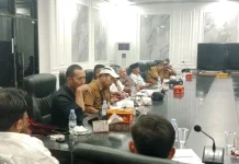 Warga Minta Pemkab Bangun Jembatan Darurat Penyebrangan Kuala Baru - Kayu Menang