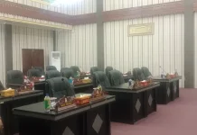 Rapat Paripurna KUA- PPS APBK Aceh Singkil 2027 Molor