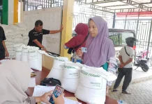Polemik Penyaluran Beras Bulog, Kepala Desa Minta Pemko Turun Tangan