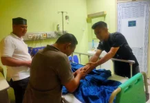 Haji Uma Bantu Akmal Maha, Anak Penderita Tumor Asal Subulussalam