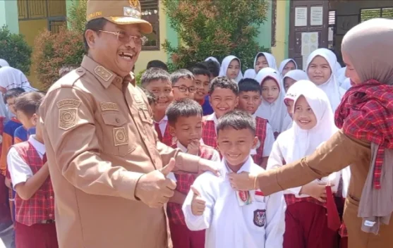 Kejari Mulai Dalami Dugaan Penyimpangan Bantuan Paket Seragam Sekolah