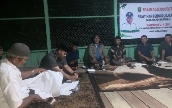 Camat Simpang Kiri Dorong Kemandirian Kuta Cepu Ikuti Pelatihan Fardu Kifayah