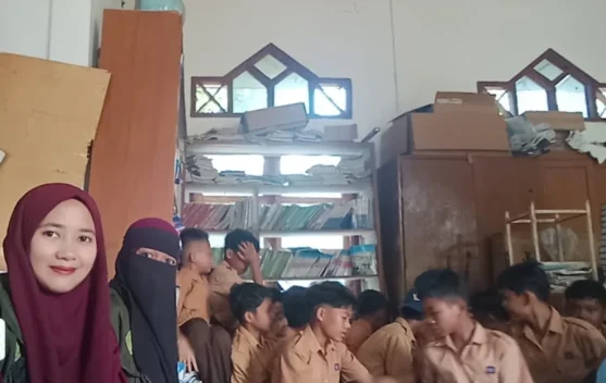 Penyuluh KUA Danau Paris Tanamkan Keteladanan Imam Malik kepada Pelajar