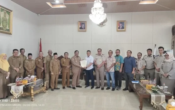 Pemkab Singkil Resmi Menerima Sertifikat Tanah Sekolah Rakyat