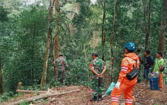 Cegah Karhutla, Posramil Penanggalan Ajak Warga Subulussalam Siaga