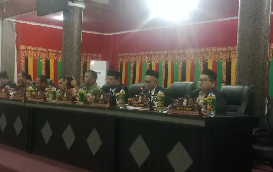Sempat Molor bahkan Diskor, Rapat Paripurna KUA PPAS APBK Singkil 2027 Berlanjut