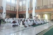 Isak Tangis Keluarga Sambut Kedatangan Puluhan Jemaah Haji Kota Subulussalam