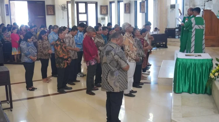 Pelantikan Pengurus Rukun Paroki Santa Maria Bintang Laut