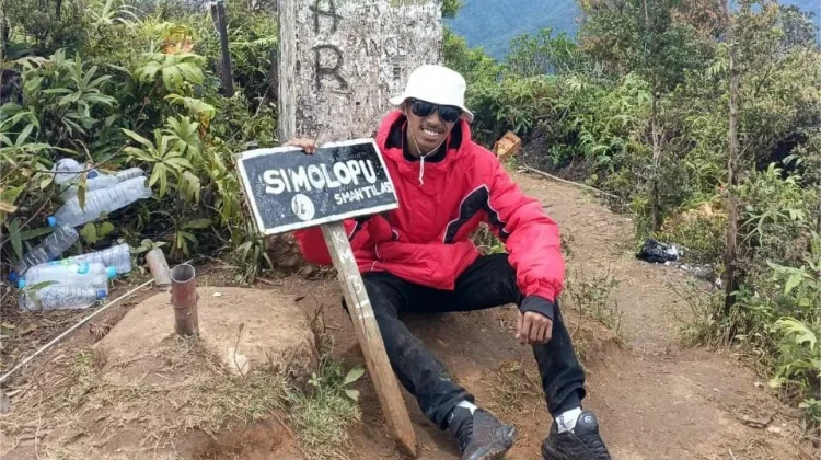 Gunung Simolopu, Surga Tersembunyi di Pulau Ambon