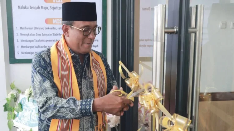 Bupati Zulkarnain Resmikan Gedung Baru Puskesmas Perawatan Sahulau